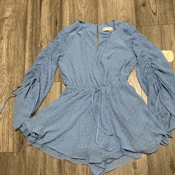 Altar’d State brand new never worn romper - Picture 1 of 6